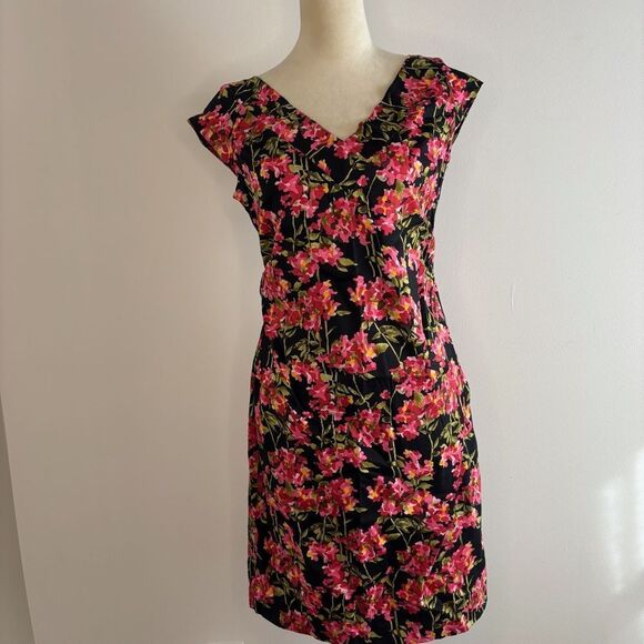 Maggy London- Black with Pink Floral V-Neck Dress - Picture 1 of 4